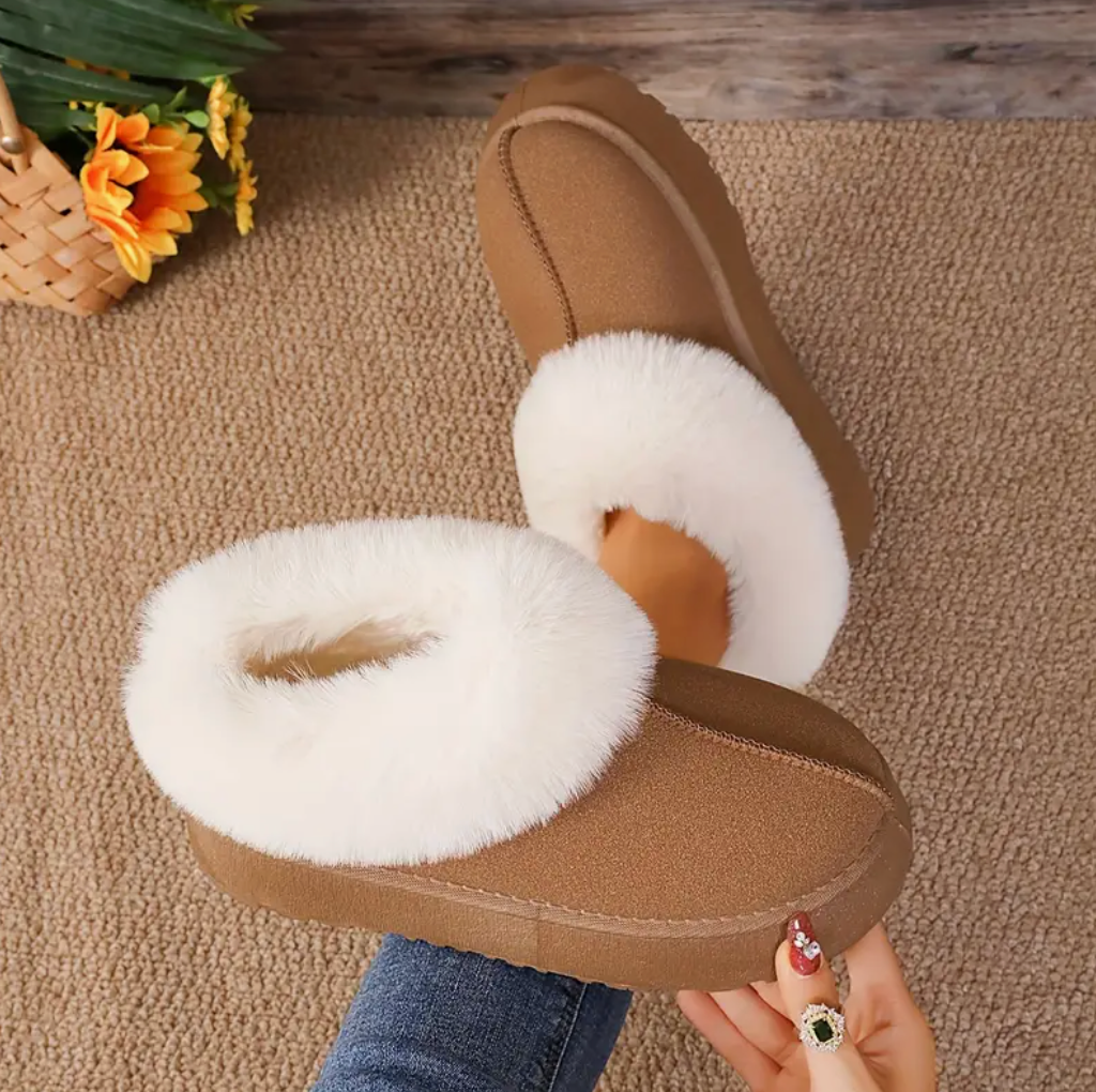 BOTTINES CONFORTABLES AVEC DOUBLURE EN PELUCHE